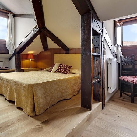 Ca' Badoer Attic Apartment Venice Exterior photo